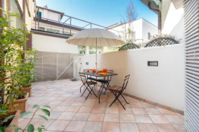 La casa di Remo Ground-Floor with a patio Florence